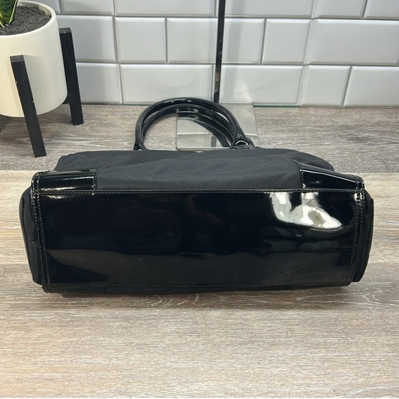 Black Tote Bag - Picture 3 of 11